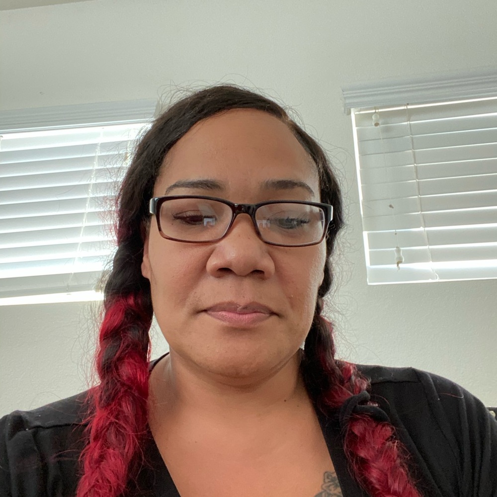 Meet your Posher, Carmen